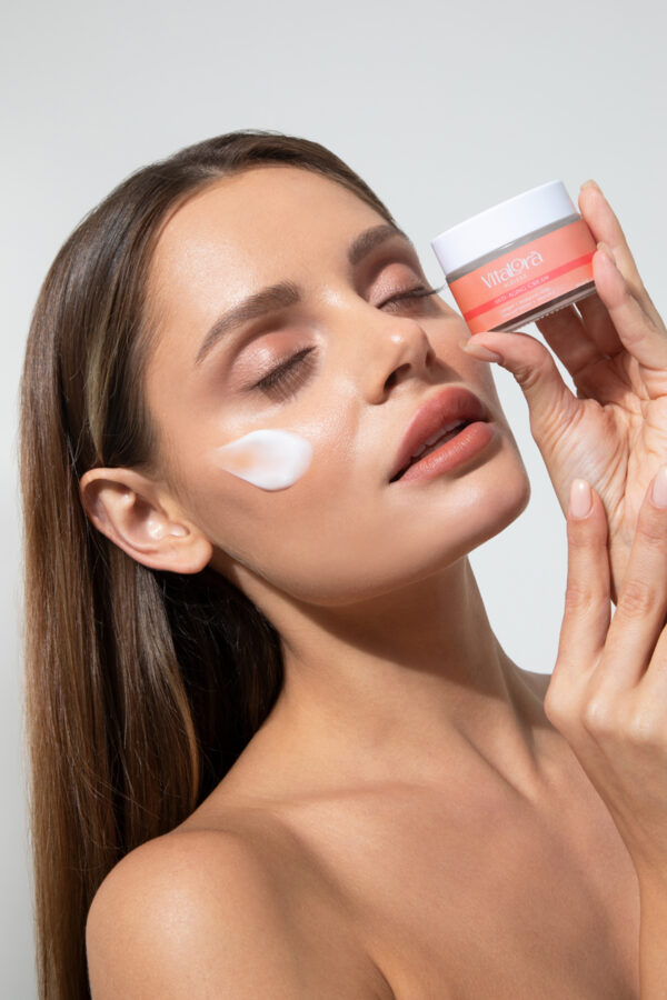 Vitalora Ageless Zamansız Güzellik Kremi
